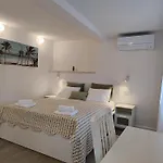 Vodaric Cres